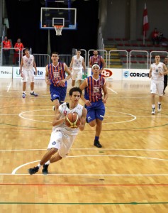 Vicenza, Italy. 18th October, 2015. Basketball match between Vic